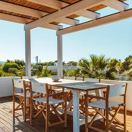 Mareluxe & Pool Villa *