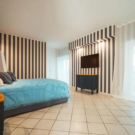 Villa Mareluxe & Pool *