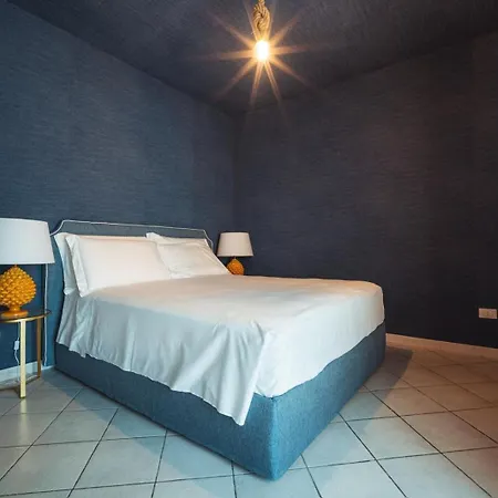 Mareluxe & Pool Villa *