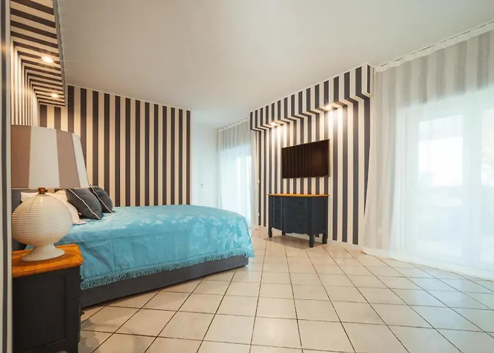 Villa Mareluxe & Pool *